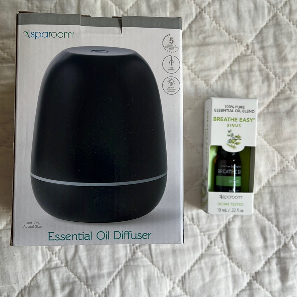 Spa Room Essential Oil Diffuser w/essential oil blend
